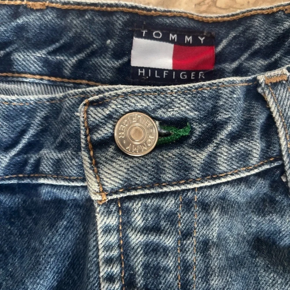 Vintage Tommy Hilfiger Crest Jeans Men’s 34x30 Made in USA Classic Straight Leg